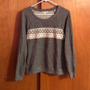 🎀Grey sweater with lace detail across chest